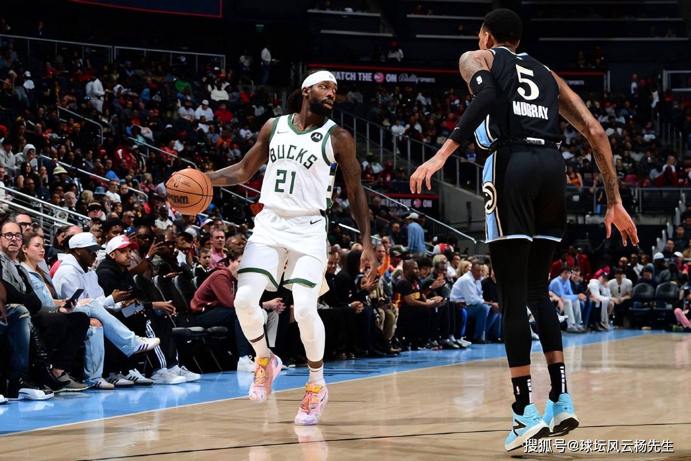 开云体育-老鹰队横扫雄鹿队，豪取胜利