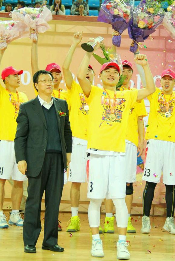 开云体育官网-科特迪瓦队队长带领球队展开战役