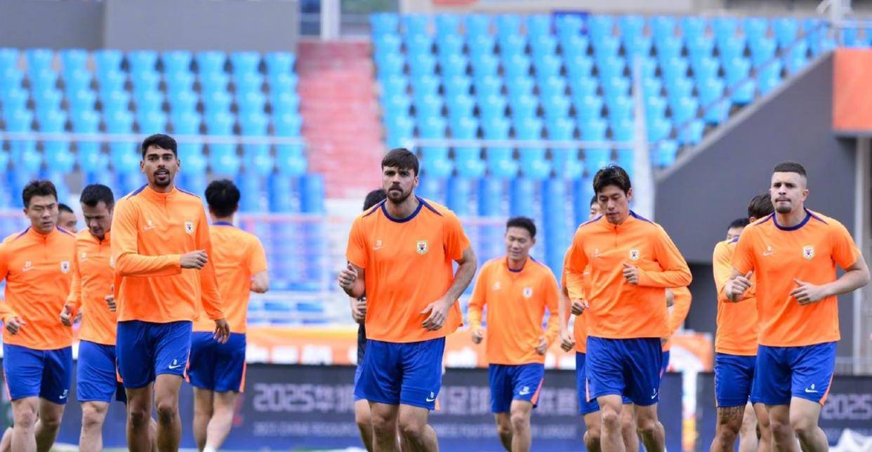 强劲攻势：球队力挽狂澜再获胜的简单介绍