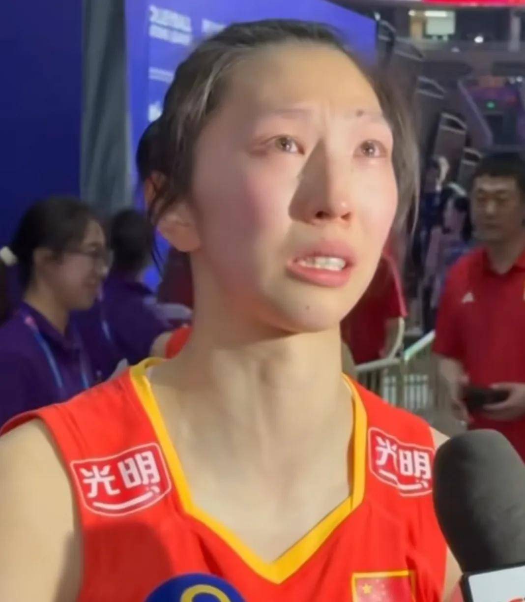 土耳其队遗憾被淘汰出欧预赛 土耳其队遗憾被淘汰出欧预赛