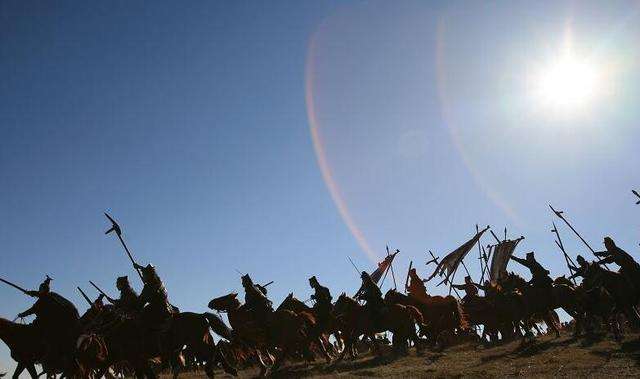 决战震撼落幕，历史性胜利归属谁将一统天下的简单介绍