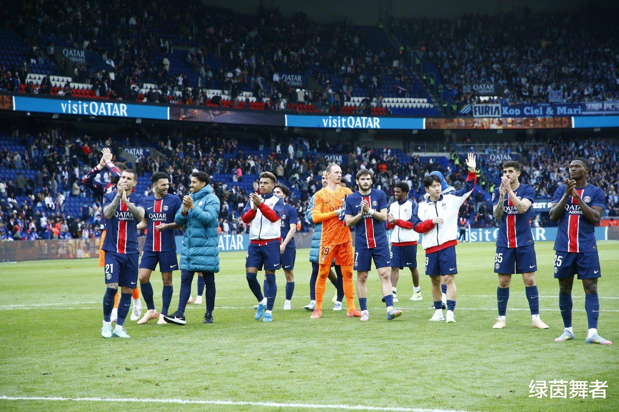 一场备受关注的欧洲联赛比赛即将展开 一场备受关注的欧洲联赛比赛即将展开