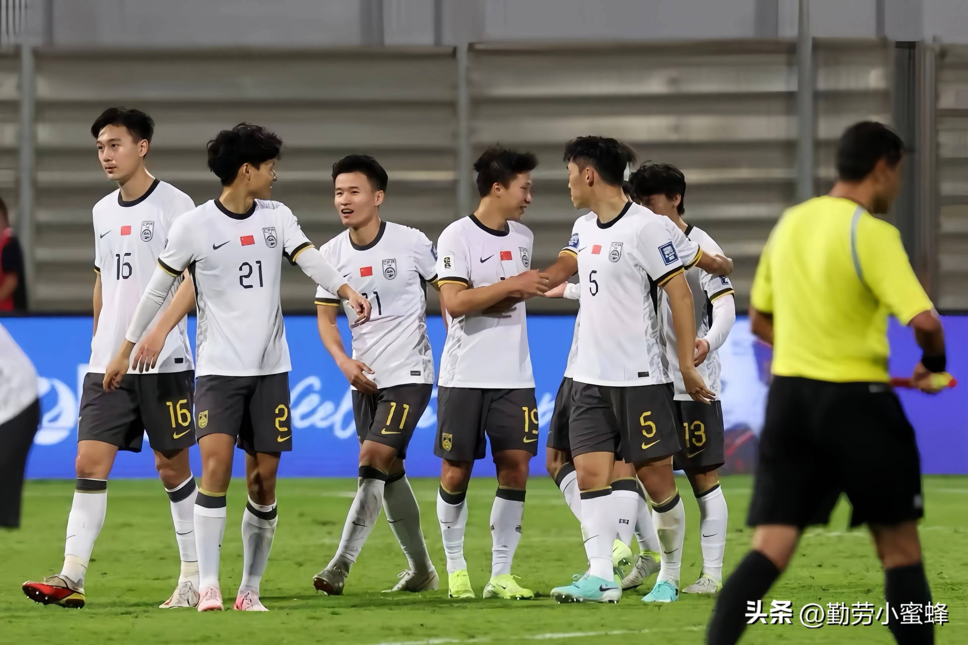 开云官网-关于球队临危受命主帅缓危，期盼化危为机的信息