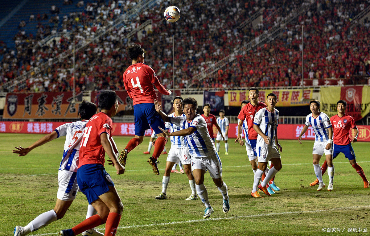 热门足球赛事势如破竹引爆城市狂欢 热门足球赛事势如破竹引爆城市狂欢