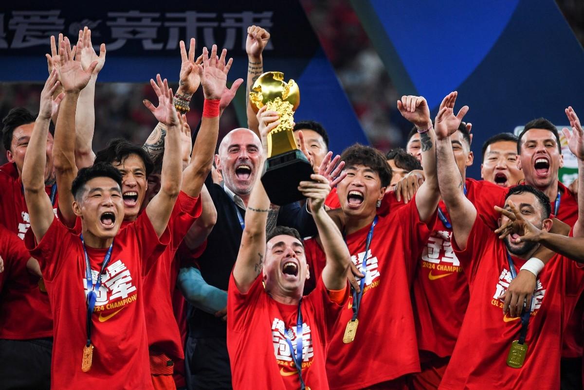 战绩亮眼：中超联赛中球队表现稳健，积分攀升