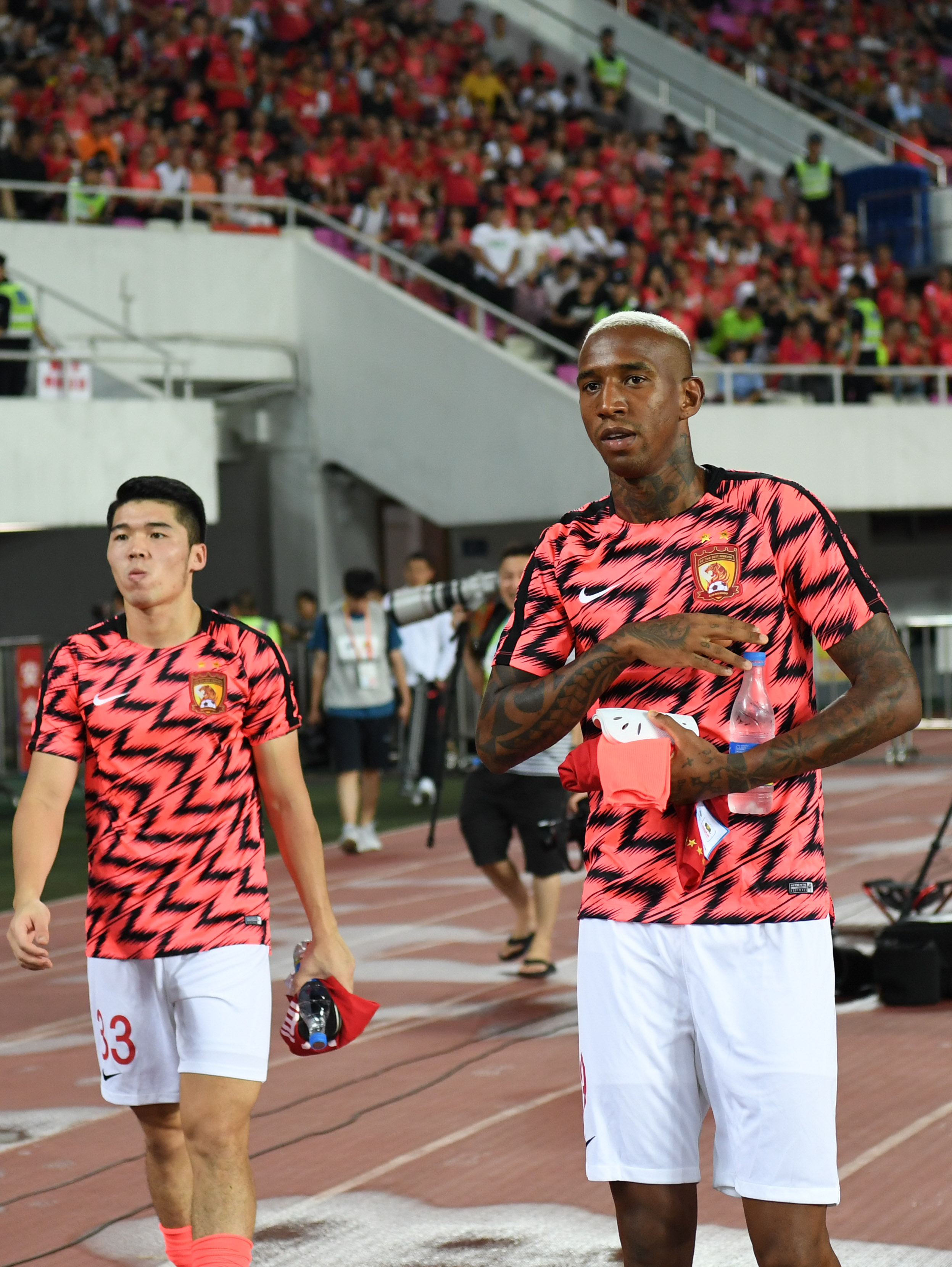 广州富力主场迎战上海上港,谁能胜出?的简单介绍 广州富力主场迎战上海上港,谁能胜出?的简单介绍