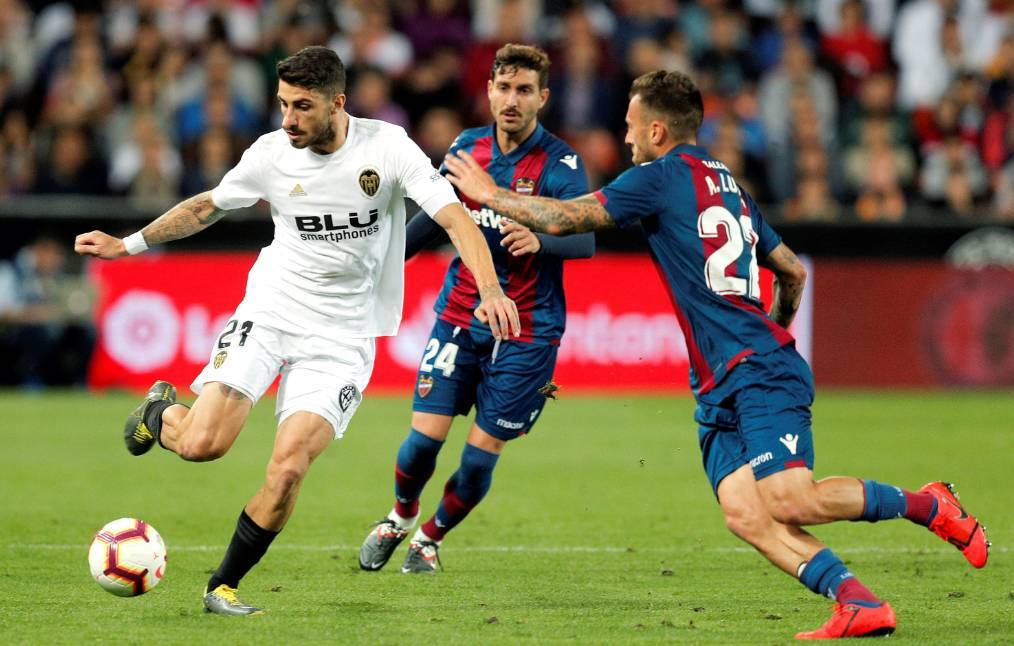 巴伦西亚客战小胜，手握胜利连夺三分