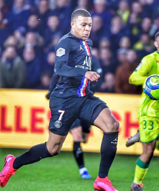 雷恩战胜对手，提升积分榜排名