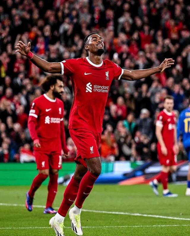 利物浦后卫出色表现获主帅点赞