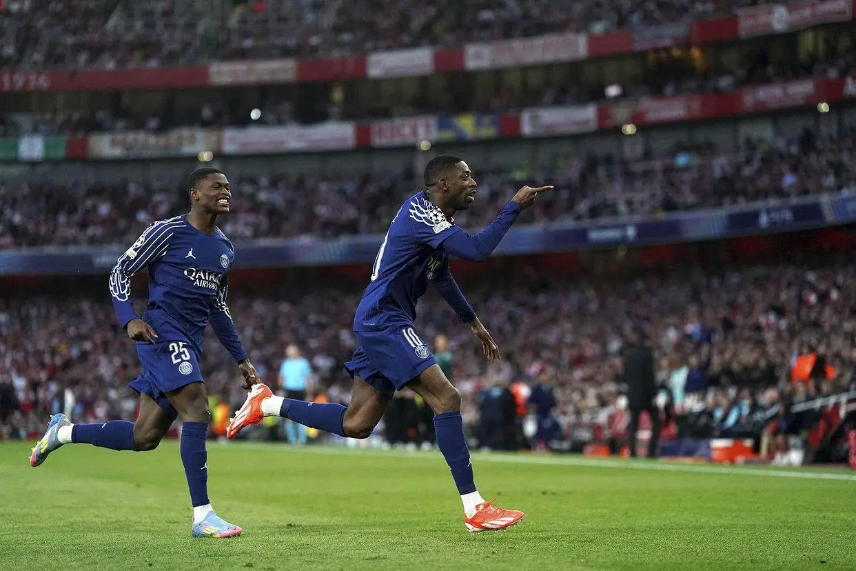 巴黎圣日耳曼继续领跑，实力稳定