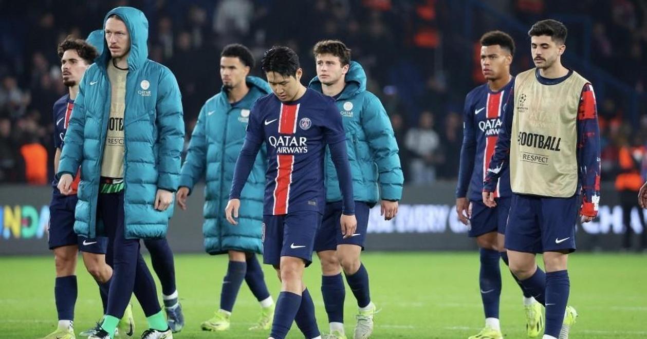 开云体育-巴黎圣日耳曼惨败曼城，淘汰赛前景堪忧的简单介绍