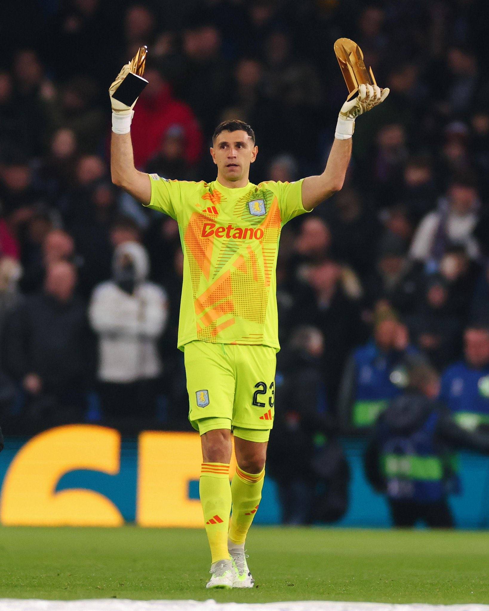 欧洲预选赛中,阿根廷队的精神力量感人至深! 欧洲预选赛中,阿根廷队的精神力量感人至深!