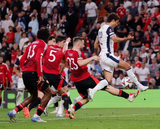 热刺卫冕冠军病入膏肓抢救生命