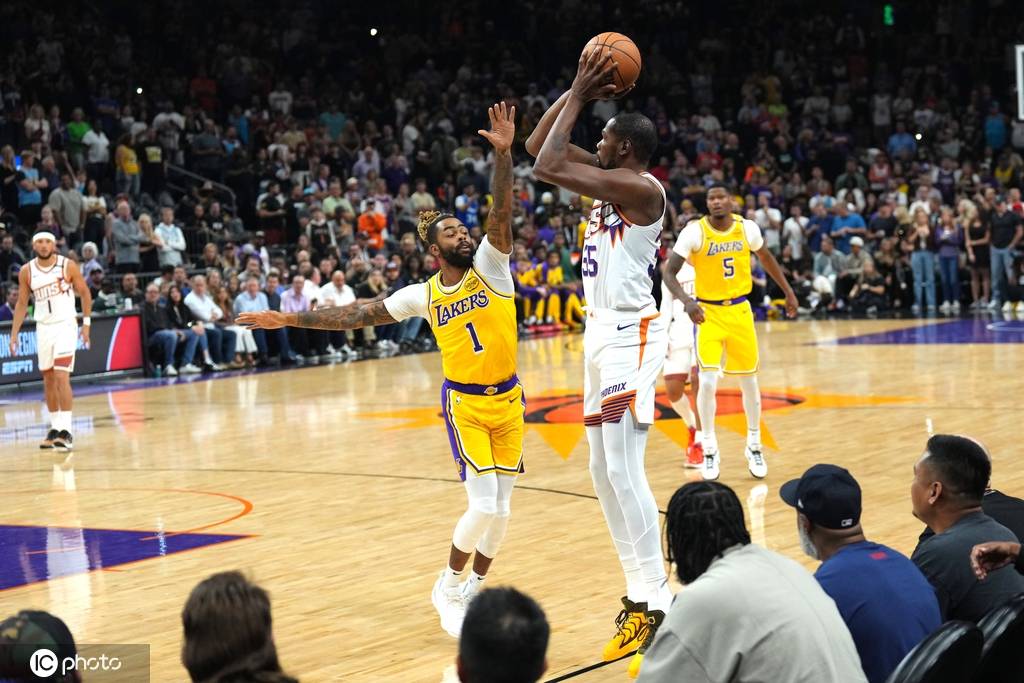 开云官方app入口-湖人逆转太阳，取得三连胜