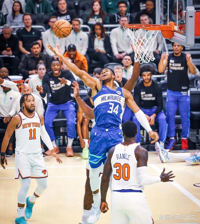 开云平台-雄鹿大胜尼克斯，赢得七连胜