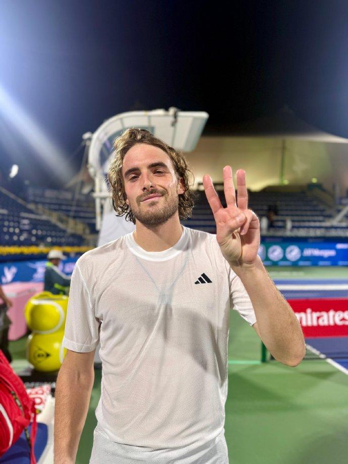 年终总决赛力克澳网，西西帕斯点燃赛场的简单介绍